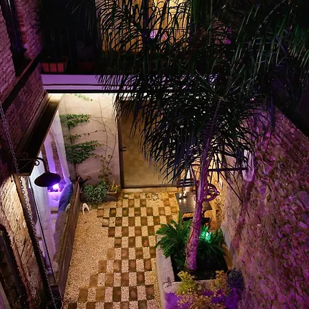 Dormsy Boutique Apartahotel *